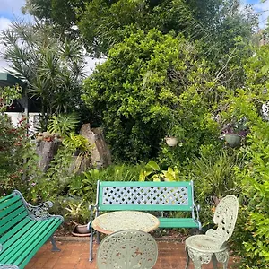 https://avocado-motor-inn.queenslandhotels.net