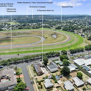 https://a-raceview-motor-inn.queenslandhotels.net