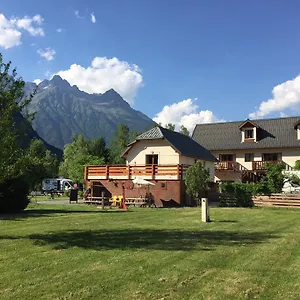 https://ferme-noemie-bourg-doisans.hotels-rhonealpes.com