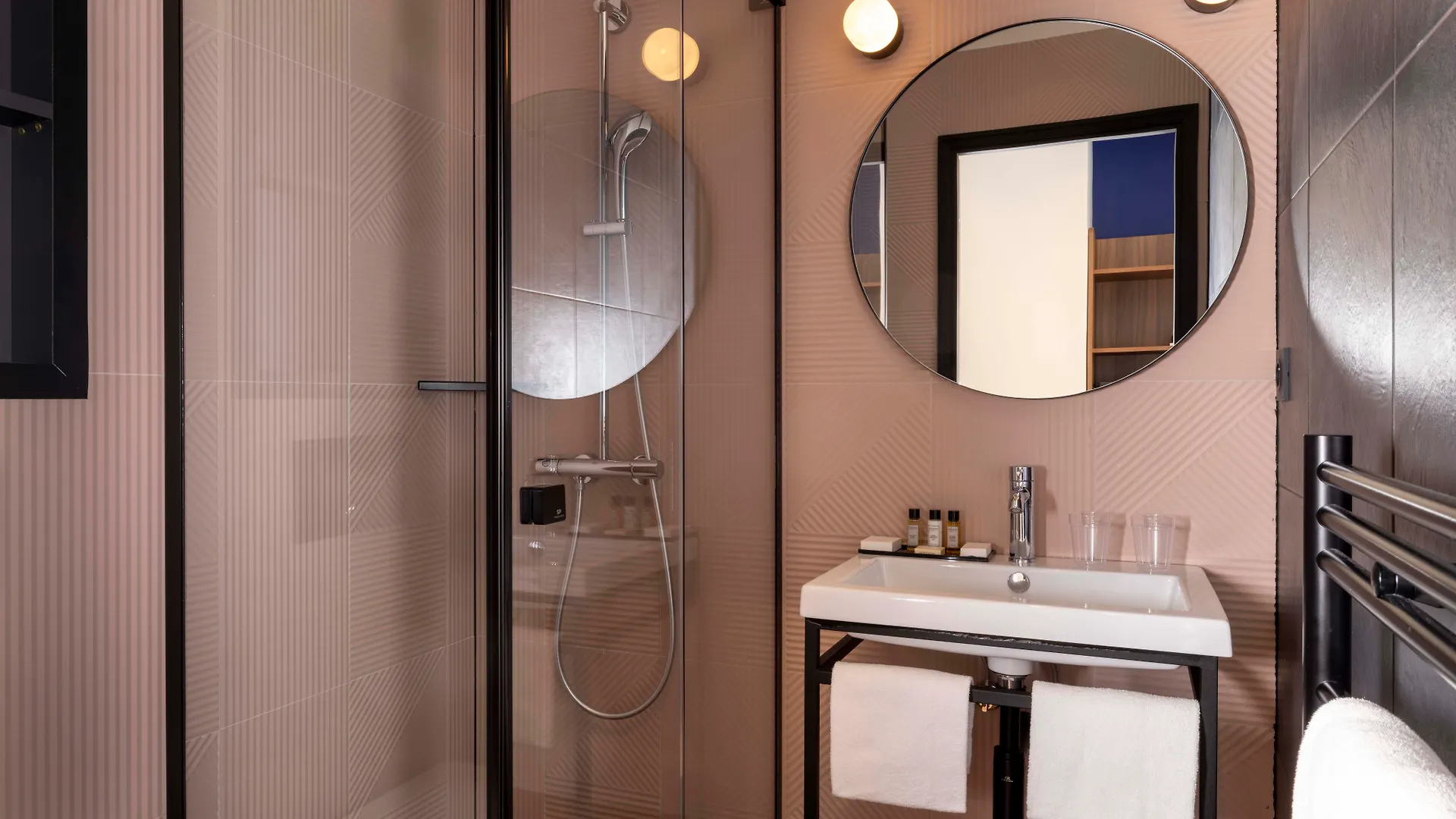 Paris Art Hotel Quartier Latin