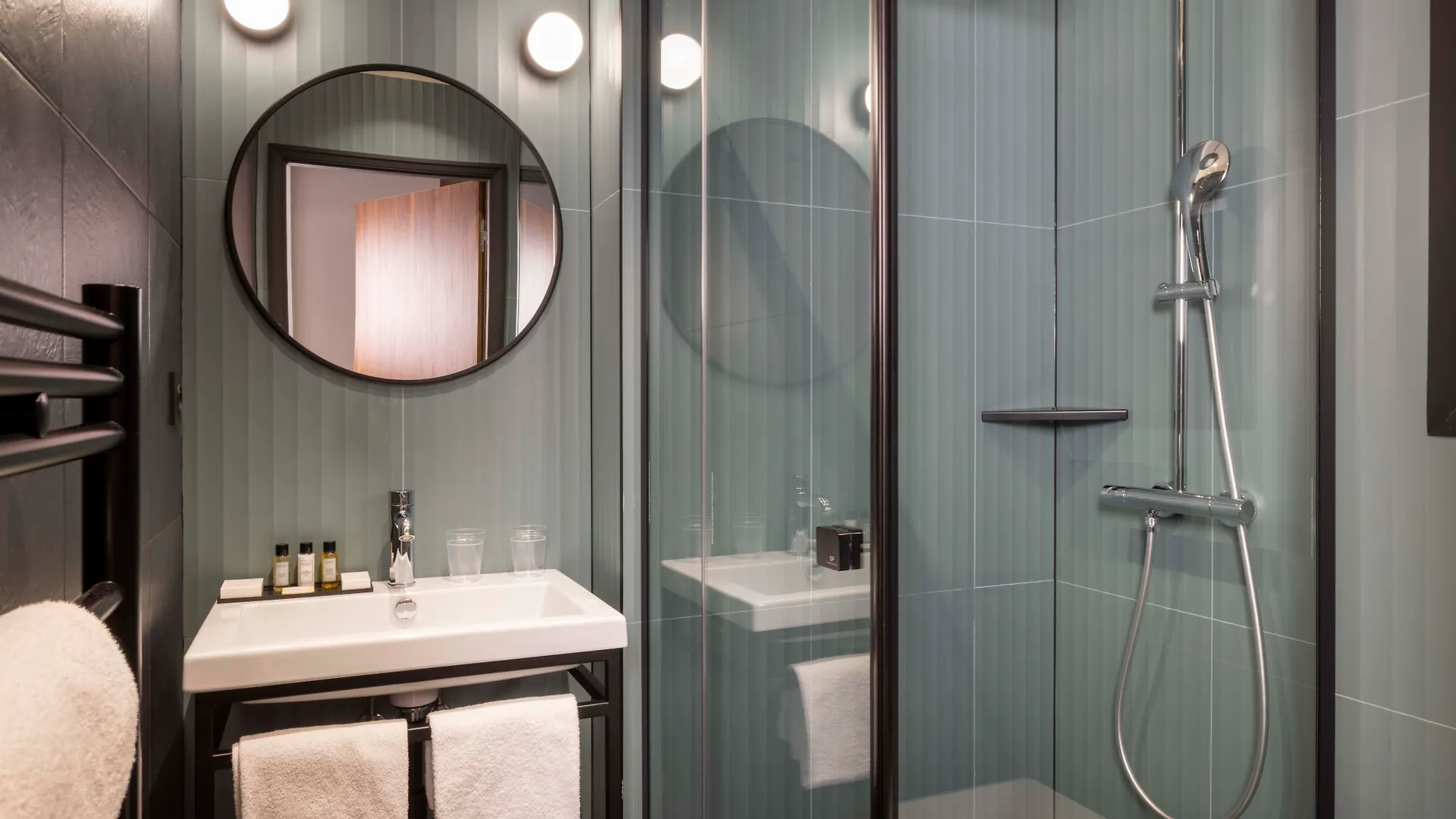 Paris Art Hotel Quartier Latin 3*,  France